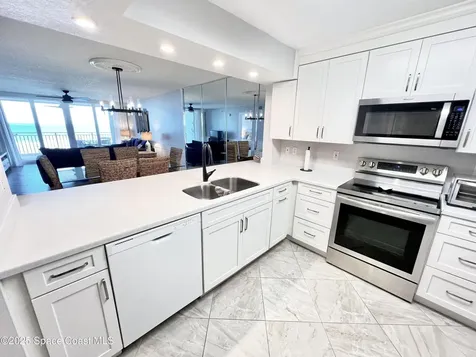 425 Buchanan Avenue Cape Canaveral FL 32920