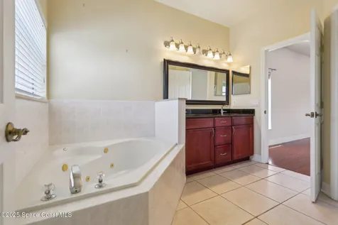 929 Hialeah Street Rockledge FL 32955