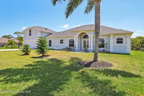 929 Hialeah Street Rockledge FL 32955
