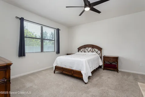 527 Old Country Road SE Palm Bay FL 32909