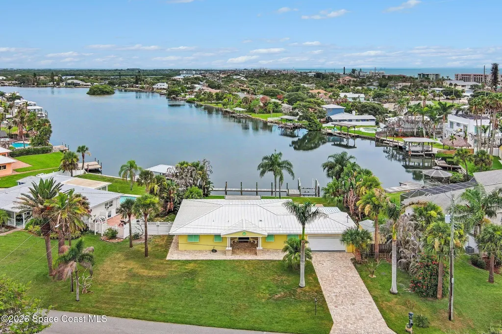 1540 Bay Shore Drive Cocoa Beach FL 32931