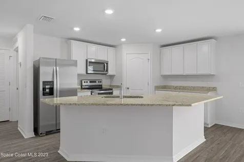 1141 Salina Street SE Palm Bay FL 32909