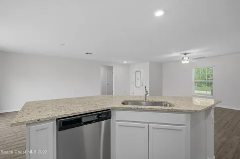 1141 Salina Street SE Palm Bay FL 32909