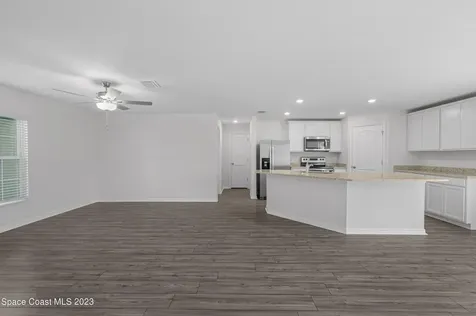 1141 Salina Street SE Palm Bay FL 32909