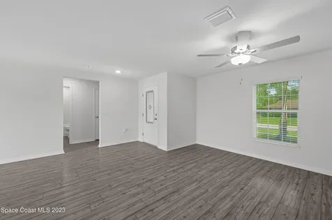 1141 Salina Street SE Palm Bay FL 32909
