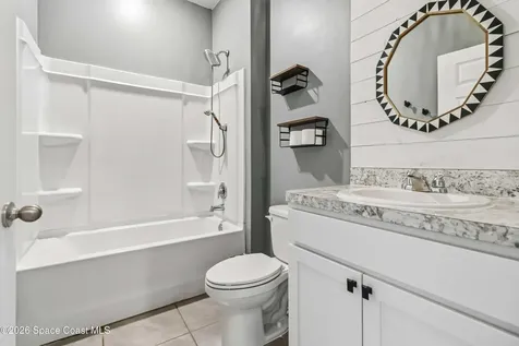 5349 Waterfall Place Grant FL 32949