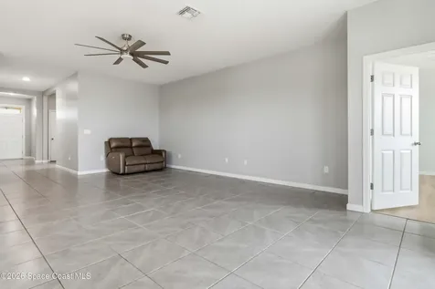 5349 Waterfall Place Grant FL 32949