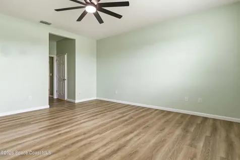 5349 Waterfall Place Grant FL 32949