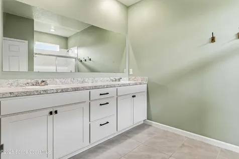 5349 Waterfall Place Grant FL 32949