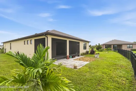 5349 Waterfall Place Grant FL 32949