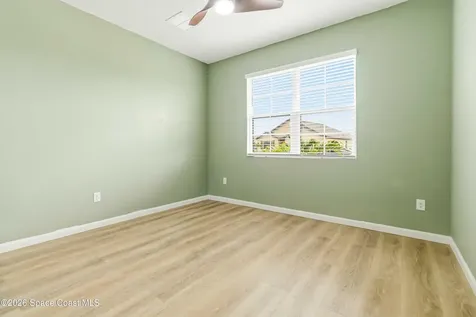 5349 Waterfall Place Grant FL 32949
