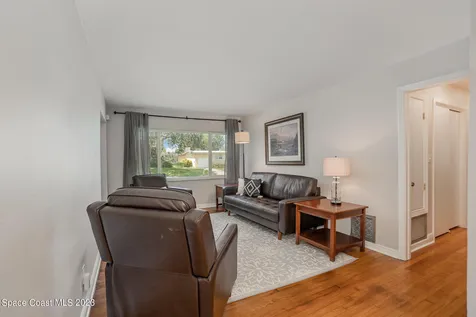 115 S Indian Circle Cocoa FL 32922