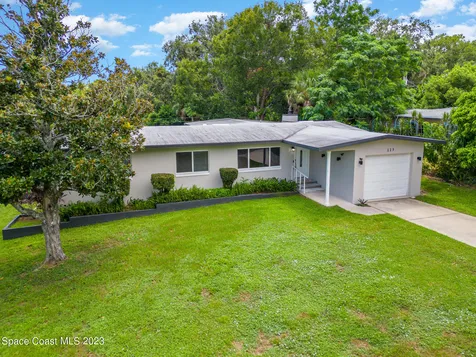 115 S Indian Circle Cocoa FL 32922
