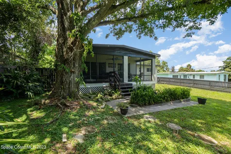 115 S Indian Circle Cocoa FL 32922