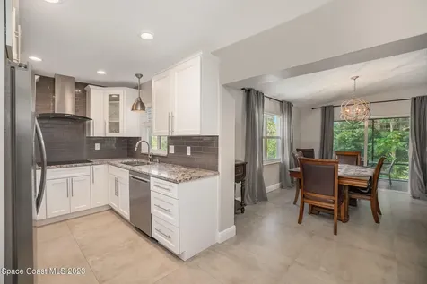 115 S Indian Circle Cocoa FL 32922