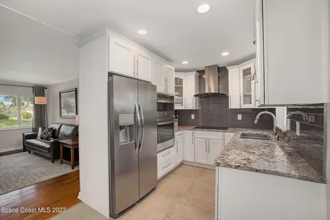 115 S Indian Circle Cocoa FL 32922