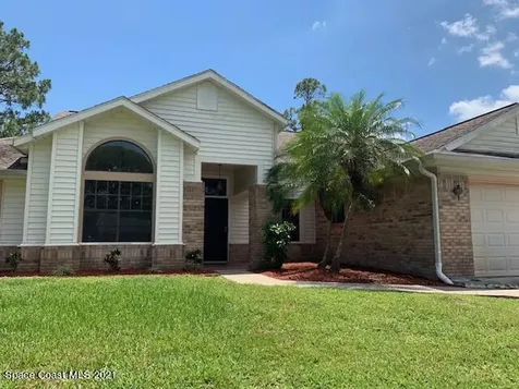 1098 Elmsford Street NW Palm Bay FL 32907