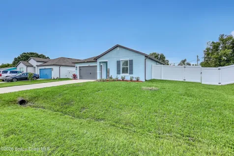 2072 Advana Street NE Palm Bay FL 32905