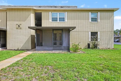 4304 London Town Road S Titusville FL 32796