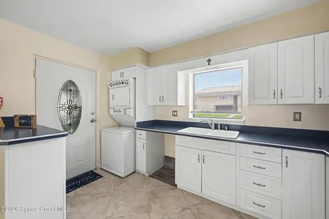 4304 London Town Road S Titusville FL 32796