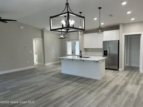 839 Everglade Avenue SE Palm Bay FL 32909