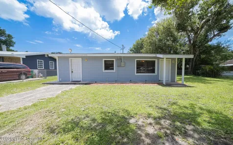 2949 Easy Street Mims FL 32754