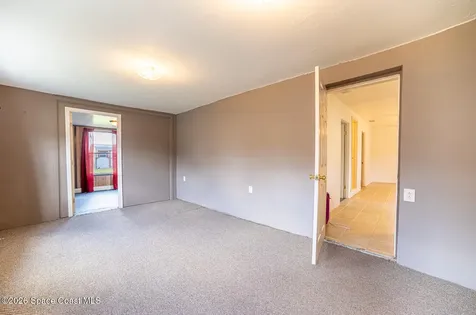 2949 Easy Street Mims FL 32754