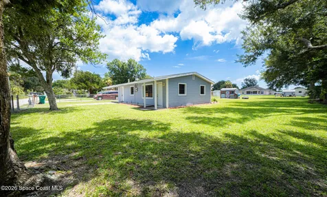 2949 Easy Street Mims FL 32754