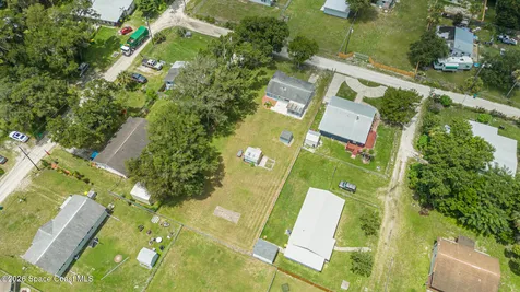 2949 Easy Street Mims FL 32754