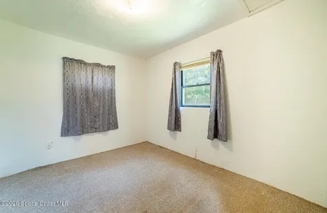 2949 Easy Street Mims FL 32754