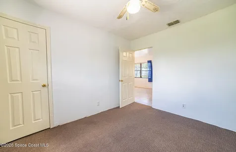 2949 Easy Street Mims FL 32754