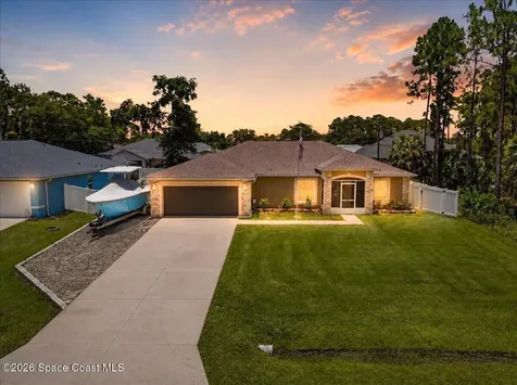 427 Hammond Street SW Palm Bay FL 32908