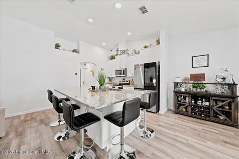 427 Hammond Street SW Palm Bay FL 32908