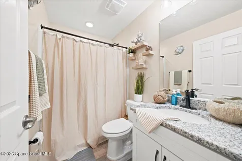 427 Hammond Street SW Palm Bay FL 32908