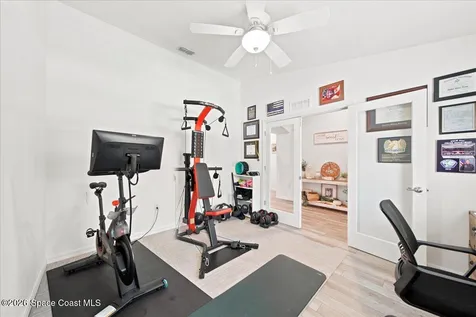 427 Hammond Street SW Palm Bay FL 32908