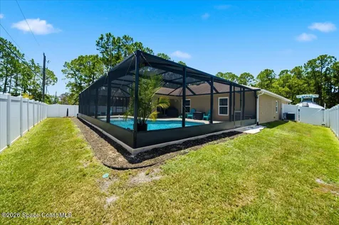 427 Hammond Street SW Palm Bay FL 32908