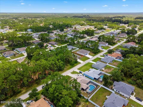 427 Hammond Street SW Palm Bay FL 32908