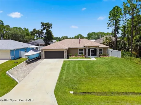 427 Hammond Street SW Palm Bay FL 32908
