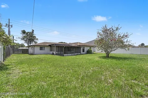1672 Emerson Drive SE Palm Bay FL 32909
