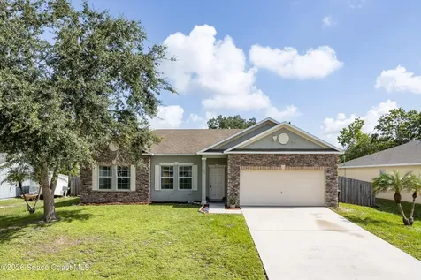 471 Bluefields Street SE Palm Bay FL 32909