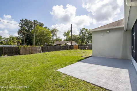471 Bluefields Street SE Palm Bay FL 32909