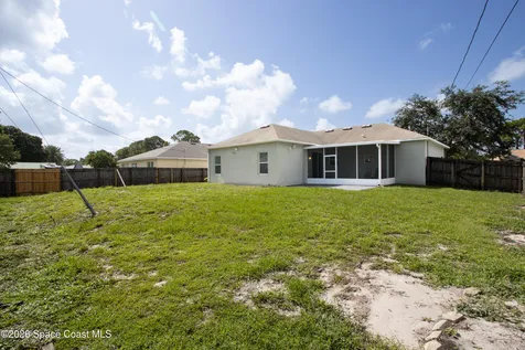 471 Bluefields Street SE Palm Bay FL 32909