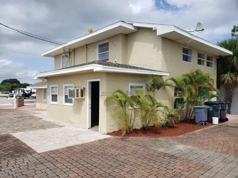 1011 S Hopkins Avenue Titusville FL 32780