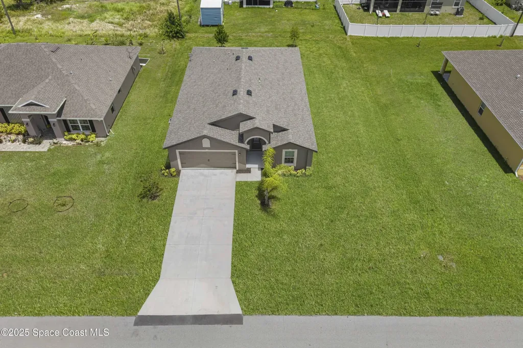 539 Hamwood Street SW Palm Bay FL 32908