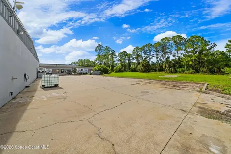 3135 Skyway Circle Melbourne FL 32934