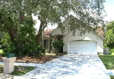 1170 Briar Run Circle Malabar FL 32950