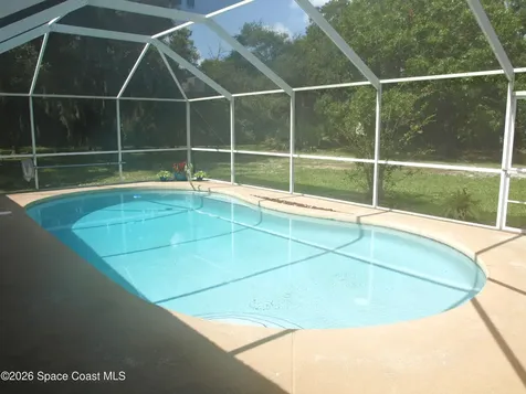 1170 Briar Run Circle Malabar FL 32950