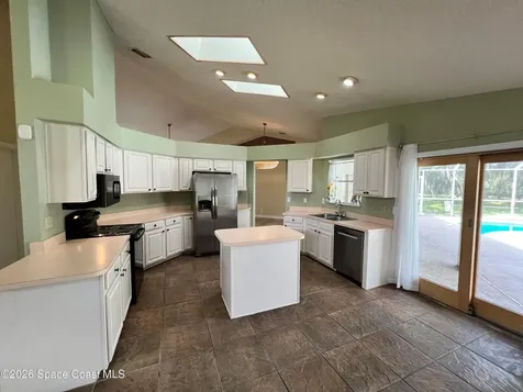 1170 Briar Run Circle Malabar FL 32950