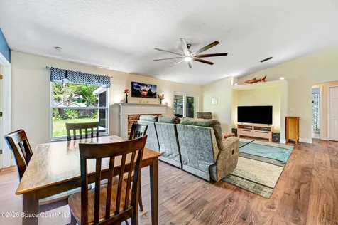 1345 Coventry Circle Melbourne FL 32904