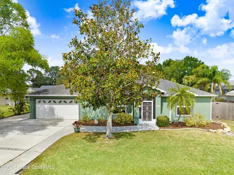 1345 Coventry Circle Melbourne FL 32904